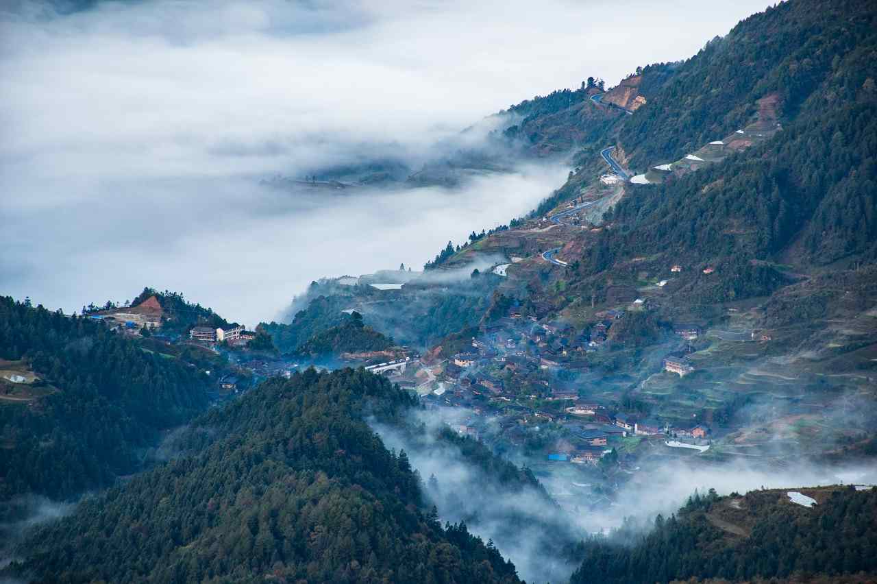 苗岭桂冠上的宝石