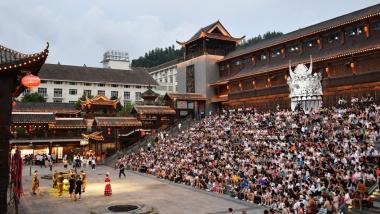 文化新观察丨研学游、音乐会、City Walk……从暑期文旅热点看文旅新趋势