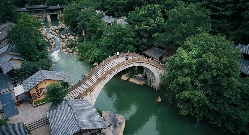 新中式旅游出圈，海丝古城国潮风起