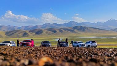 扩内需促消费 高质量发展看旅游：当“在路上”的快乐深入人心