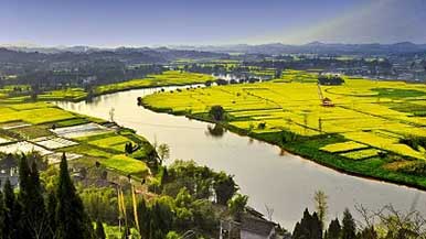 从记得住乡愁到看乡村振兴 乡村旅游越游越红火