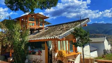 避寒康养需求增加 银发族“候鸟”开启秋冬旅居