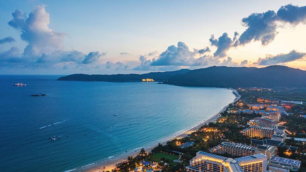 三亚：国际赛事为城市旅游添彩