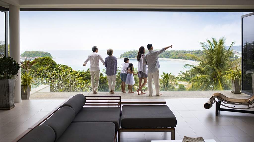 机构：今年暑期大学生出游人次数同比增长77%